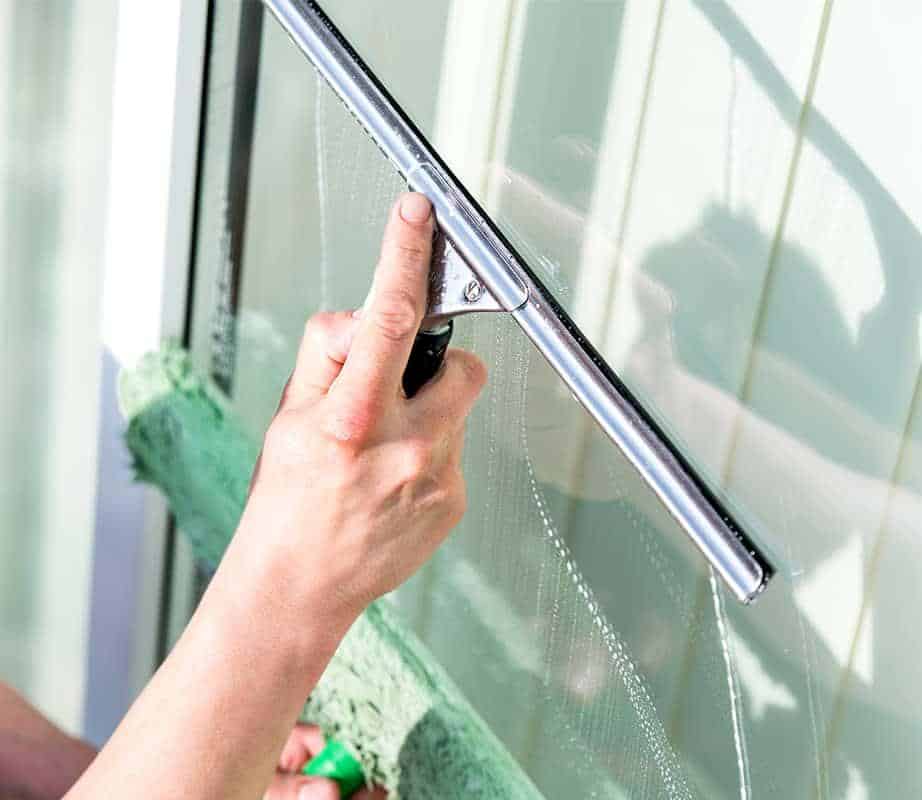 Nettoyer les vitres