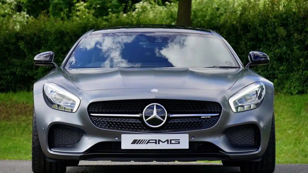 Achat de véhicule Mercedes d’occasion : ce qu’il faut éviter